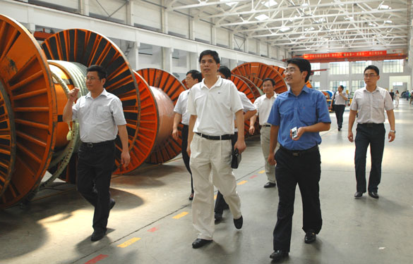 河海大学常州校区党委书记吴继敏一行十余人来新宝GG旅行考察