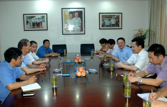 常州市质监局局长王坚刚一行来新宝GG调研