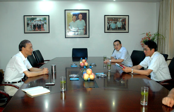 常州市工商局局长陈国庆一行来新宝GG集团调研