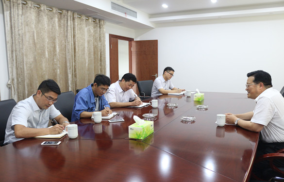 中共江苏省委组织部副部长盛克勤来新宝GG电缆调研