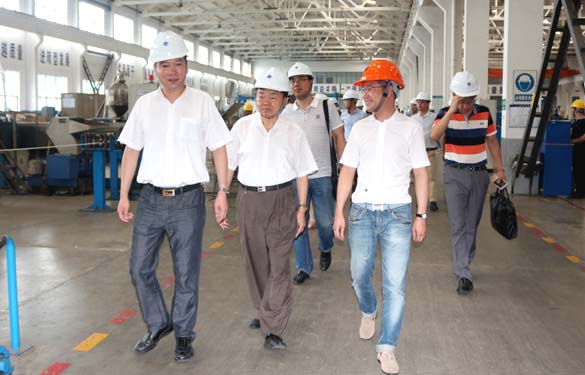 常州青年企业家齐聚新宝GG电缆学习质量治理