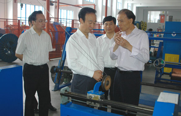 常州市委书记范燕青一行来新宝GG视察