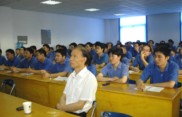 新宝GG开展核清静文化培训