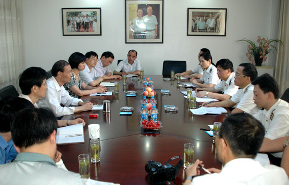 常州海关党组书记、关长吴永林来新宝GG集团调研