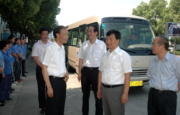 溧阳市委书记盛建良等向导慰问新宝GG一线员工